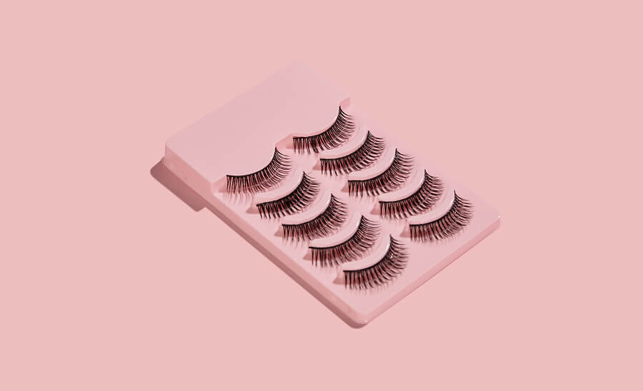 つけまつげとは？